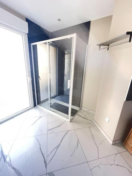Apartment Vigneulle - 3 - 6p - Grand Balcon - Proche Gare Metz